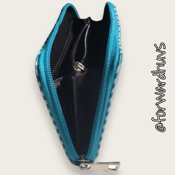 Pink Flamingo Ladies Wallet with Zipped Coin Pouch - Picture 4 of 10